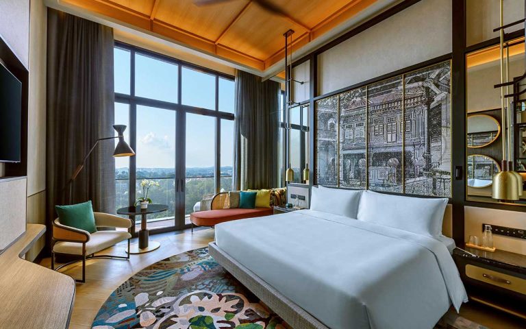 AZSIN Artyzen Singapore Premier Balcony King 1 768x480