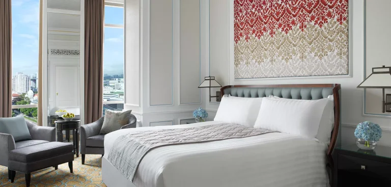 InterContinental Singapore Premium Suite 1920x920 1.jpg 768x368