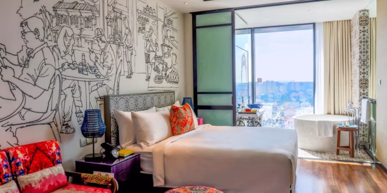 hotel indigo singapore 4599111177 2x1 1 768x384