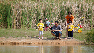 sengkang riverside park floating wetland