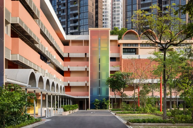 02NewBahru—LiftCorePhotographerCredit FinbarrFallon digital 768x512